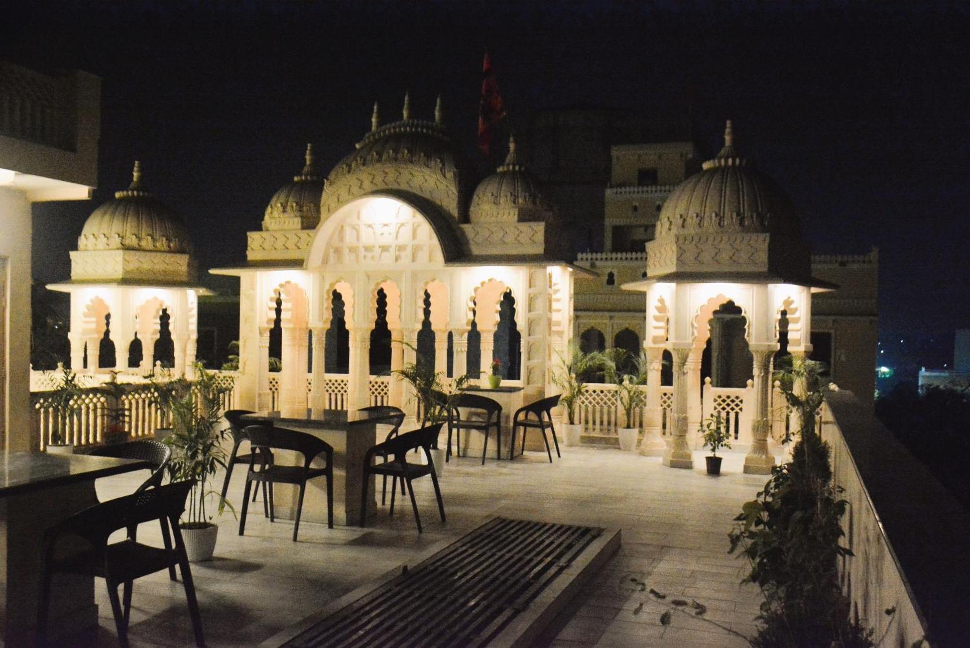 Gupta Vilas - A Boutique Homestay アーグラ エクステリア 写真