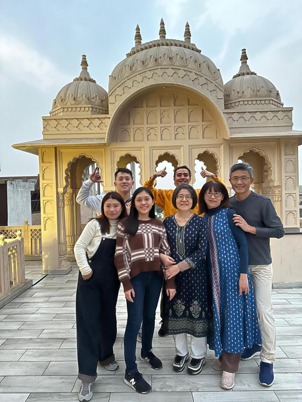 Gupta Vilas - A Boutique Homestay アーグラ エクステリア 写真