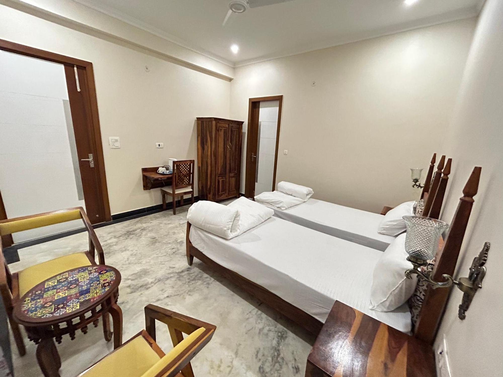 Gupta Vilas - A Boutique Homestay アーグラ エクステリア 写真